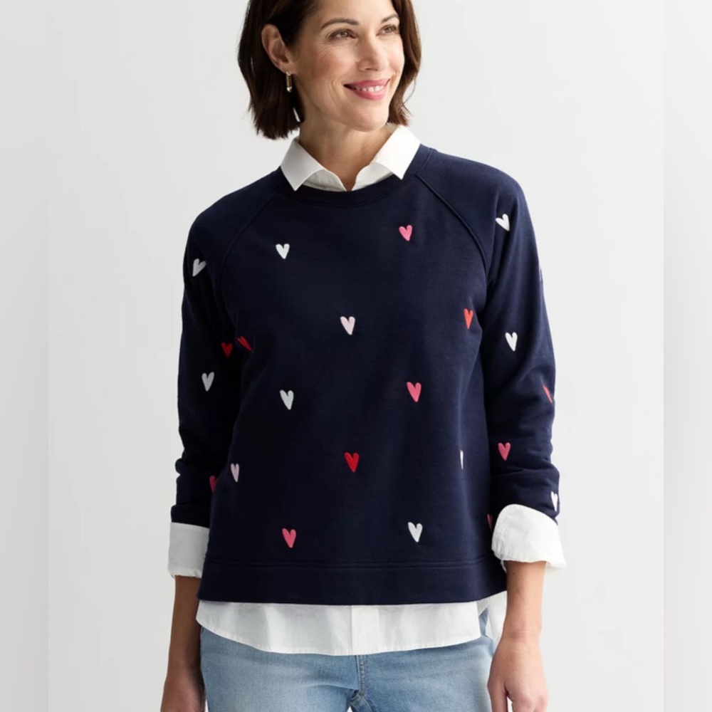Chelsea and Theodore Kohls Embroidered Valentines Heart sweatshirt | small | NWT